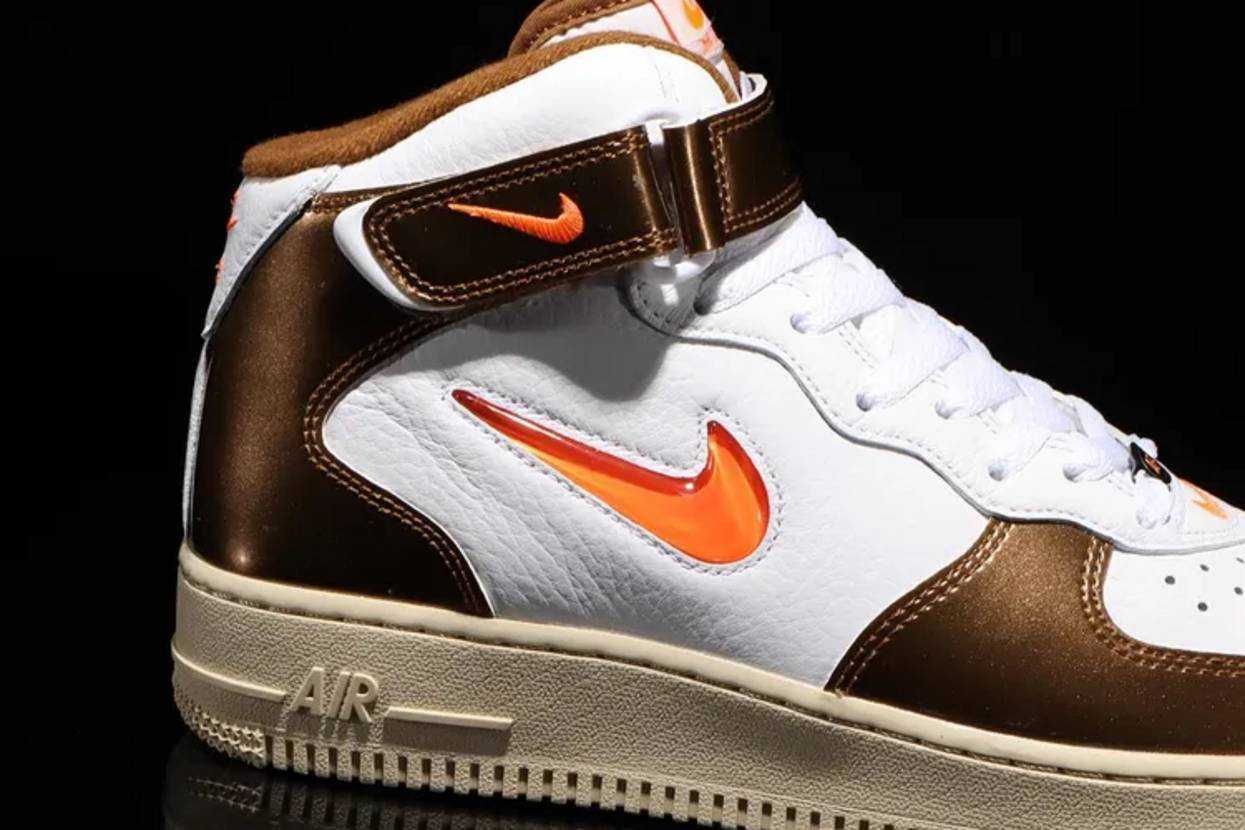 【スニダンで購入可】4/28発売 Nike Air Force 1 Mid QS 2colors 抽選/定価/販売店舗まとめ 5枚目