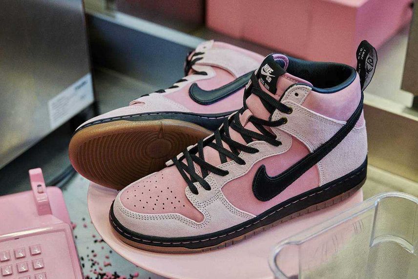 【スニダンで購入可】5/2発売 KCDC Brooklyn Skateshop × Nike SB Dunk High "Pink/Black" 抽選/定価/販売店舗まとめ
