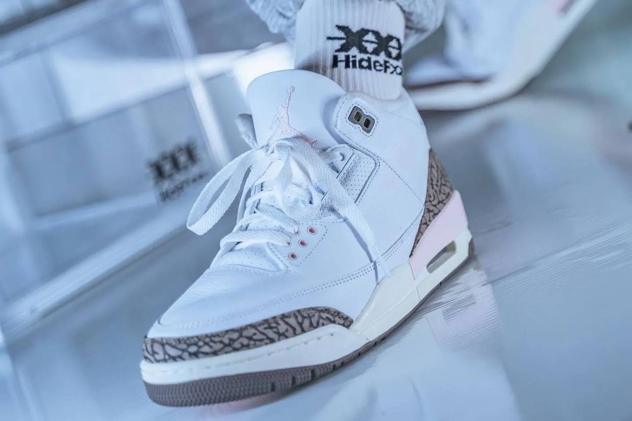 【スニダンで購入可】5/5・5/6発売 Nike WMNS Air Jordan 3 "Dark Mocha" 抽選/定価/販売店舗まとめ 3枚目