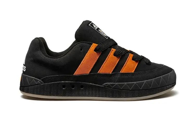 【スニダンで購入可】5/14発売 Jamal Smith × adidas Adimatic "Core Black/Orange Rush" 抽選/定価/販売店舗まとめ 7枚目