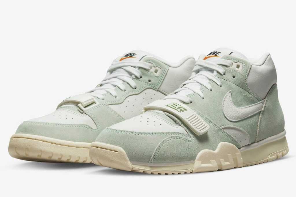 【スニダンで購入可】7/20発売 Nike "Enamel Green" collection 抽選/定価/販売店舗まとめ 2枚目