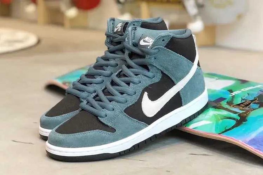 【スニダンで購入可】5/15発売 Nike SB Dunk High "Mineral Slate Suede" 抽選/定価/販売店舗まとめ