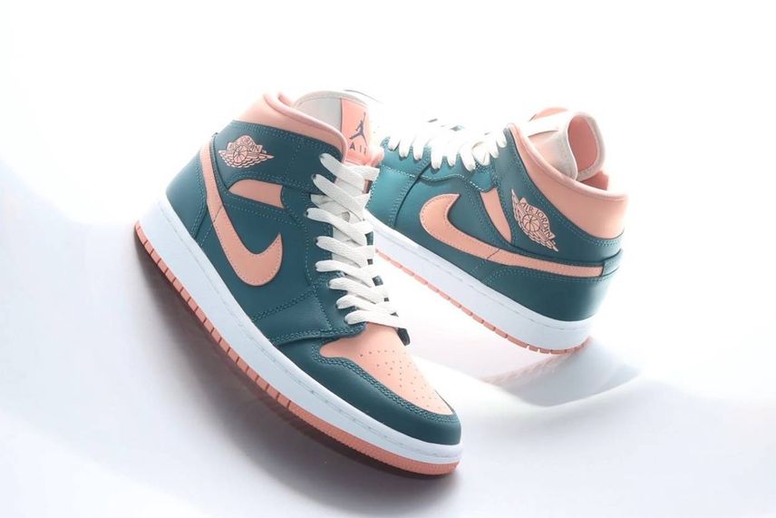 【スニダンで購入可】5/14発売 Nike WMNS Air Jordan 1 Mid "Dark Teal Green" 抽選/定価/販売店舗まとめ