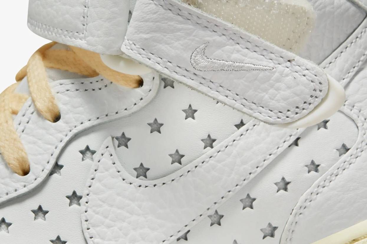 【販売リンクあり】海外抽選中 Nike WMNS Air Force 1 Mid Star "Summit White" 抽選/定価/販売店舗まとめ 3枚目