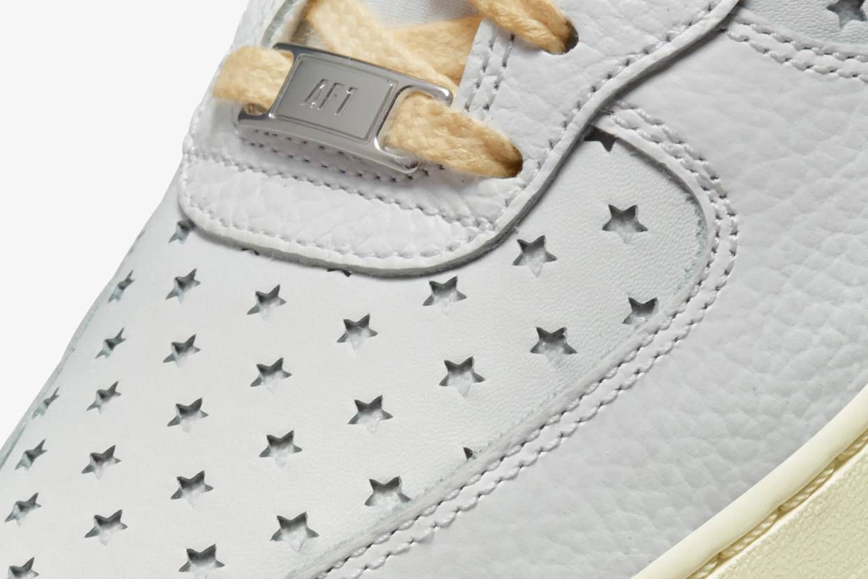 【販売リンクあり】海外抽選中 Nike WMNS Air Force 1 Mid Star "Summit White" 抽選/定価/販売店舗まとめ 4枚目