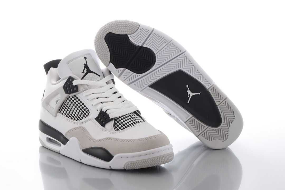 【スニダンで購入可】6/16発売 Nike Air Jordan 4 "Military Black" 抽選/定価/販売店舗まとめ 2枚目