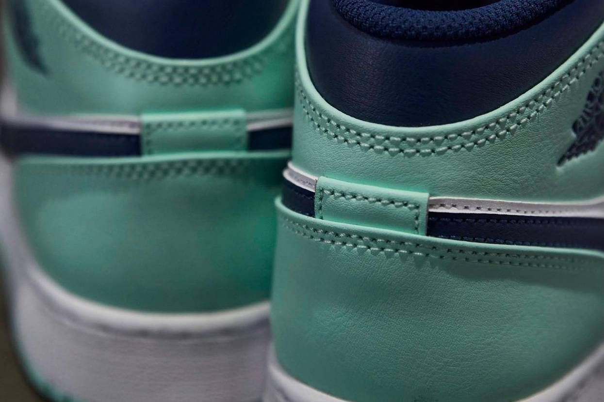 【スニダンで購入可】5/21発売 Nike Air Jordan 1 Mid "Blue Mint" 抽選/定価/販売店舗まとめ 5枚目