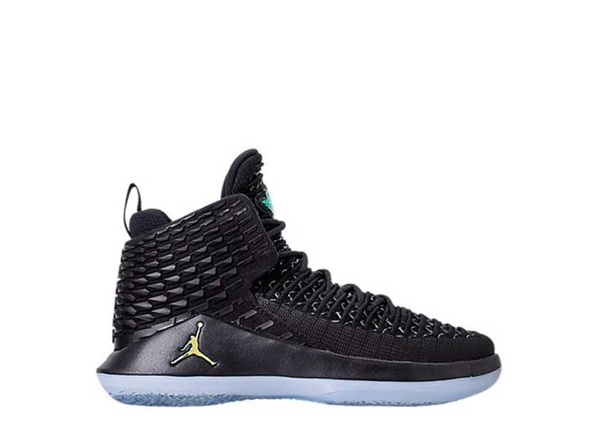 Nike GS Air Jordan XXXII