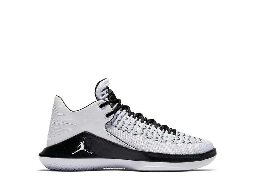Air xxxii 2025