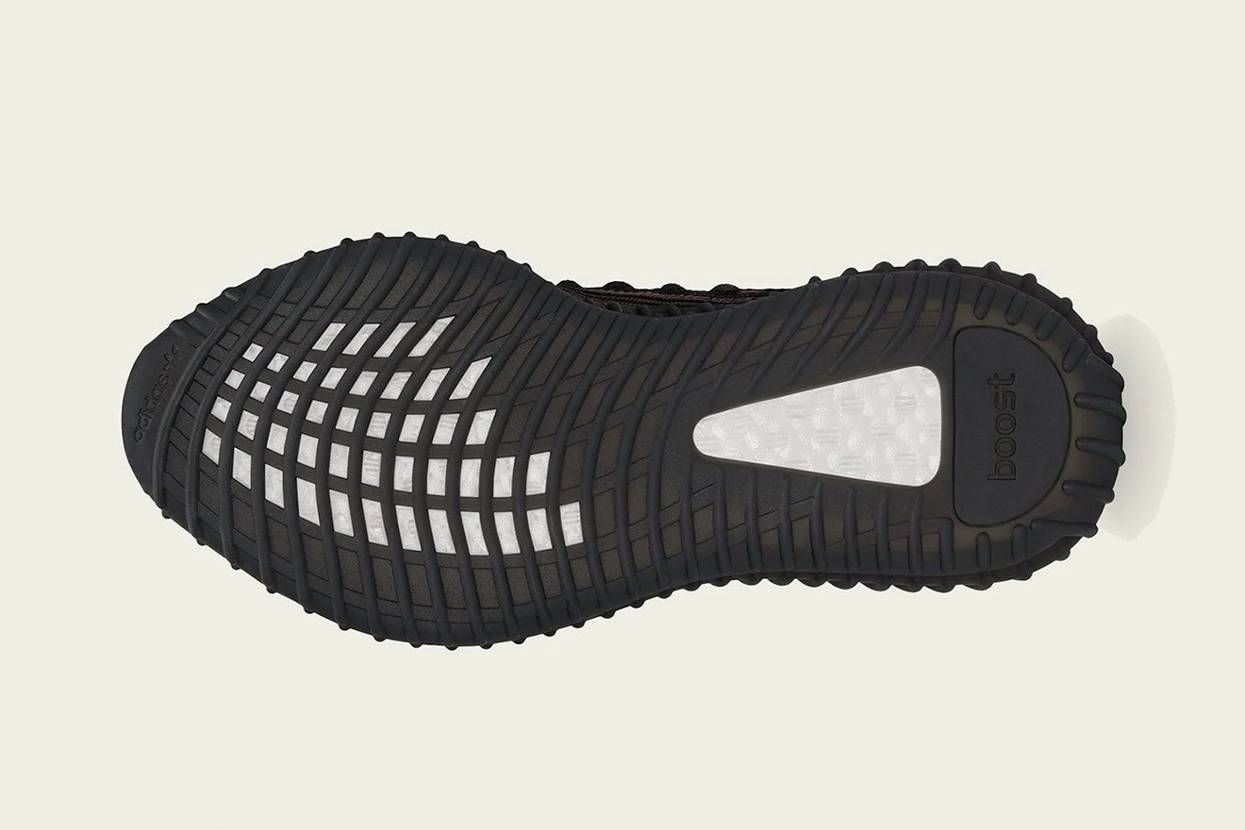 【スニダンで購入可】6/4発売 adidas YEEZY Boost 350 V2 "CMPCT Slate Carbon" 抽選/定価/販売店舗まとめ 3枚目