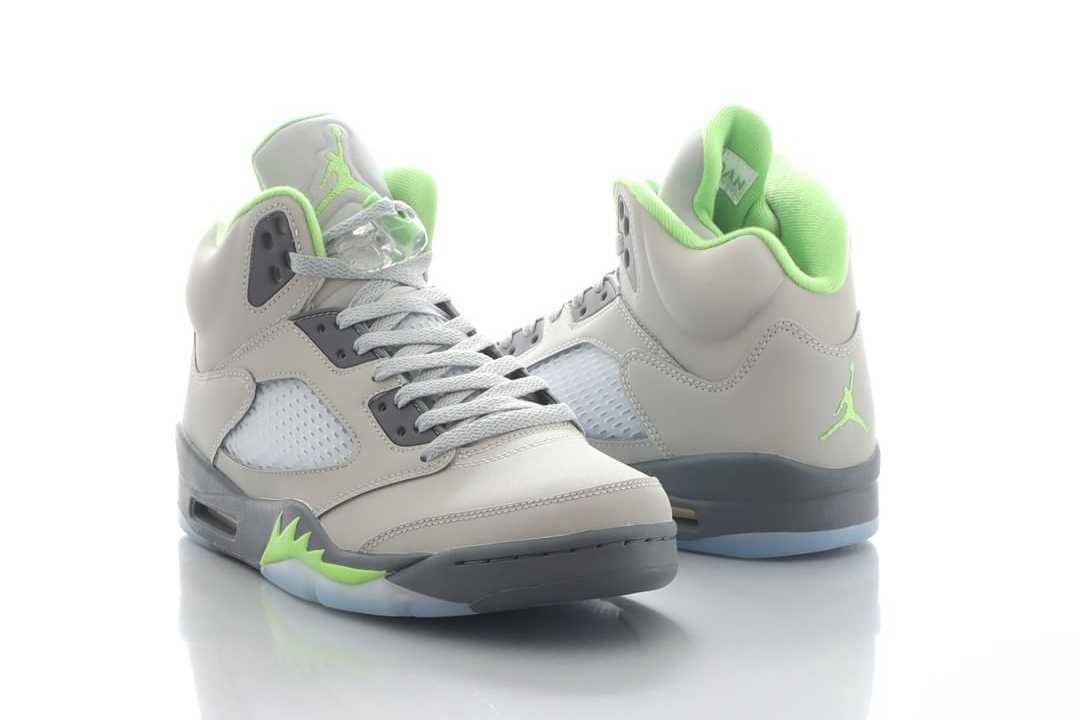 【スニダンで購入可】5/28・5/30発売 Nike Air Jordan 5 "Green Bean" (2022) 抽選/定価/販売店舗まとめ 2枚目