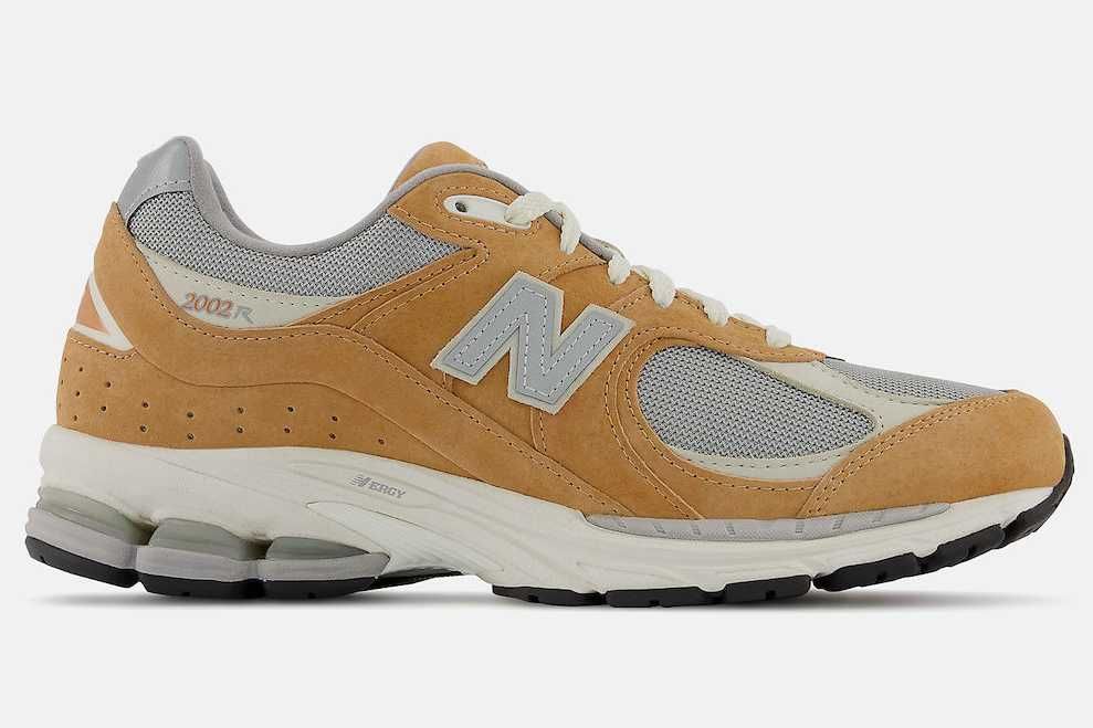 【スニダンで購入可】7/16・7/19発売 New Balance 2002R "Sweet Caramel" 抽選/定価/販売店舗まとめ 2枚目