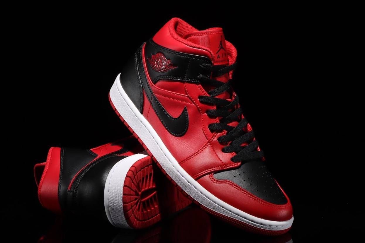 【スニダンで購入可】5/28発売 Nike Air Jordan 1 Mid "Reverse Bred" 抽選/定価/販売店舗まとめ