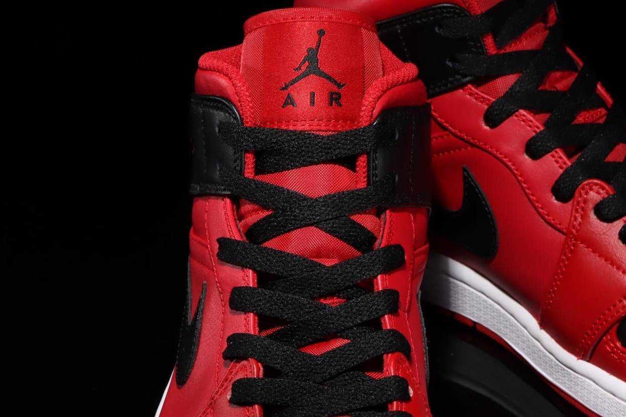 【スニダンで購入可】5/28発売 Nike Air Jordan 1 Mid "Reverse Bred" 抽選/定価/販売店舗まとめ 2枚目