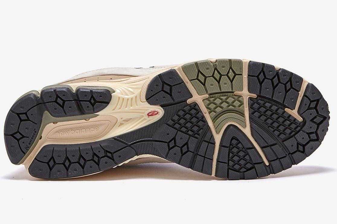 【スニダンで購入可】6/11発売 New Balance M2002RWL "Beige" 抽選/定価/販売店舗まとめ 10枚目