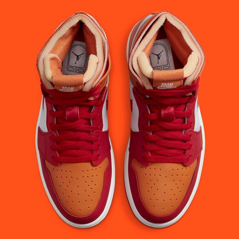 【販売リンクあり】近日発売 Nike WMNS Air Jordan 1 Zoom Comfort "Fire Red/Hot Curry" 抽選/定価/販売店舗まとめ 4枚目