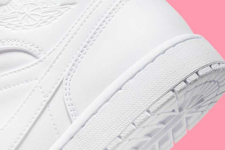 【スニダンで購入可】8/9発売 Nike WMNS Air Jordan 1 Mid "Triple White" 抽選/定価/販売店舗まとめ 7枚目