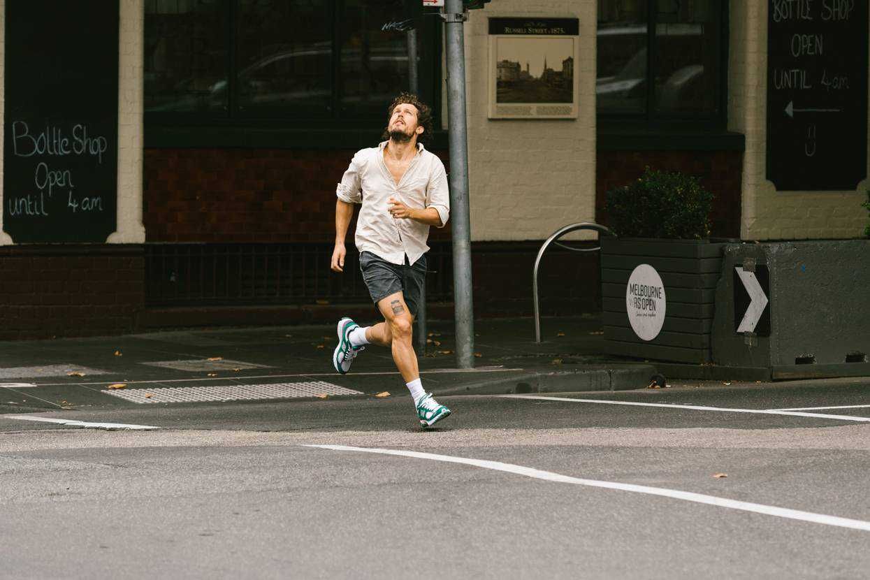 【スニダンで購入可】7/16発売 Up There × New Balance 2002R "Backyard Legends"  抽選/定価/販売店舗まとめ 18枚目