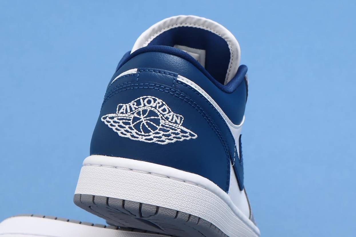【スニダンで購入可】7/11発売 Nike WMNS Air Jordan 1 Low "Grey and Blue" 抽選/定価/販売店舗まとめ 5枚目