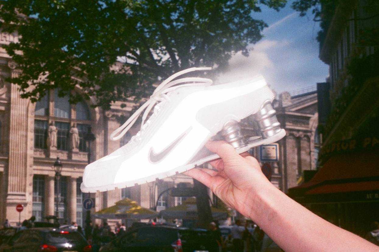 【スニダンで購入可】7/14発売 Martine Rose × Nike Shox MR4 2colors 抽選/定価/販売店舗まとめ 2枚目