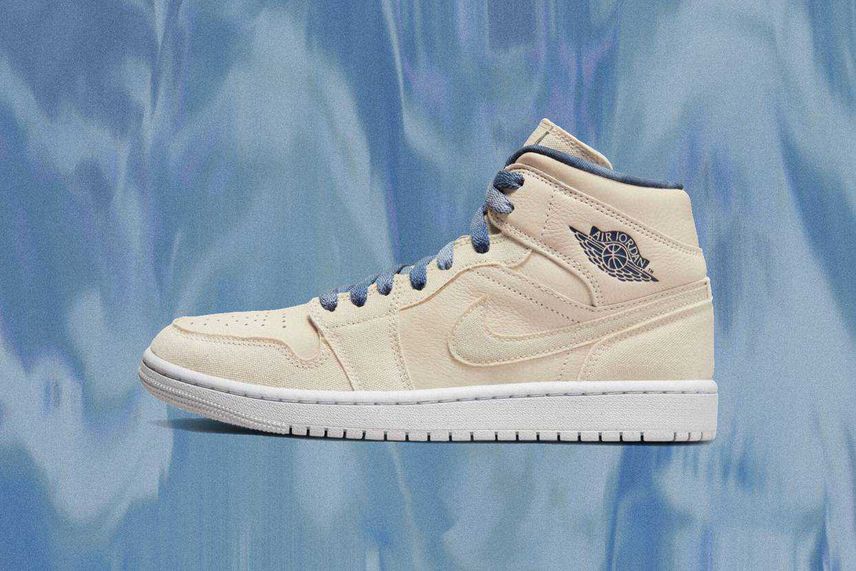 Nike Women's Air Jordan 1 Mid Nike Women's Air Jordan 1 Mid