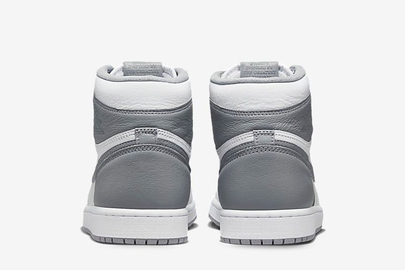【スニダンで購入可】8/27発売 Nike Air Jordan 1 High OG "Stealth" 抽選/定価/販売店舗まとめ 5枚目