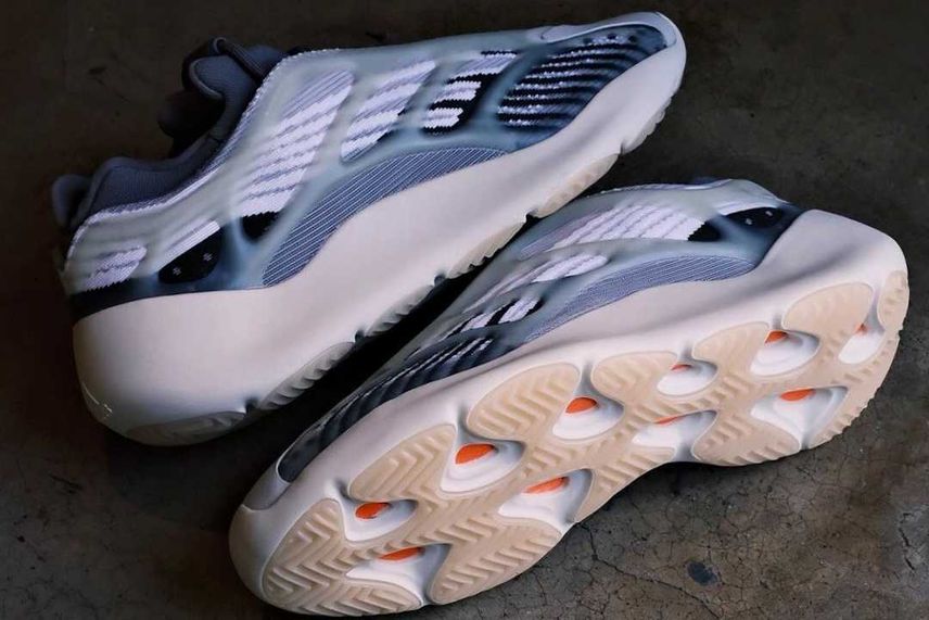 Yeezy 700 V3(イージー 700 V3) 人気の新作/中古通販【スニーカーダンク】