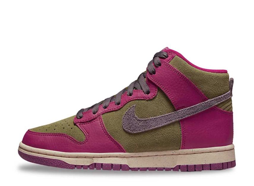 ナイキ ダンク ハイ "ダイナミック ベリー"