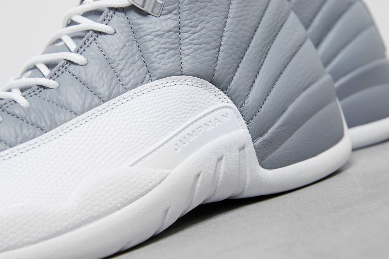 【スニダンで購入可】7/30発売 Nike Air Jordan 12 "Stealth" 抽選/定価/販売店舗まとめ 4枚目