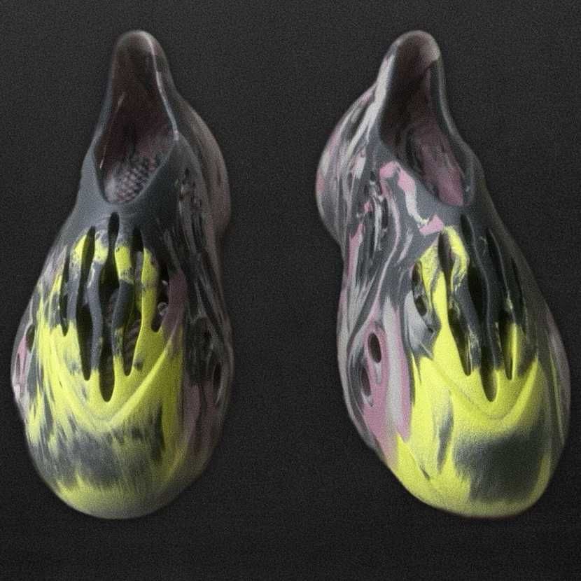 【リーク】adidas YEEZY Foam Runner "MX Carbon" 抽選/定価/販売店舗まとめ 3枚目