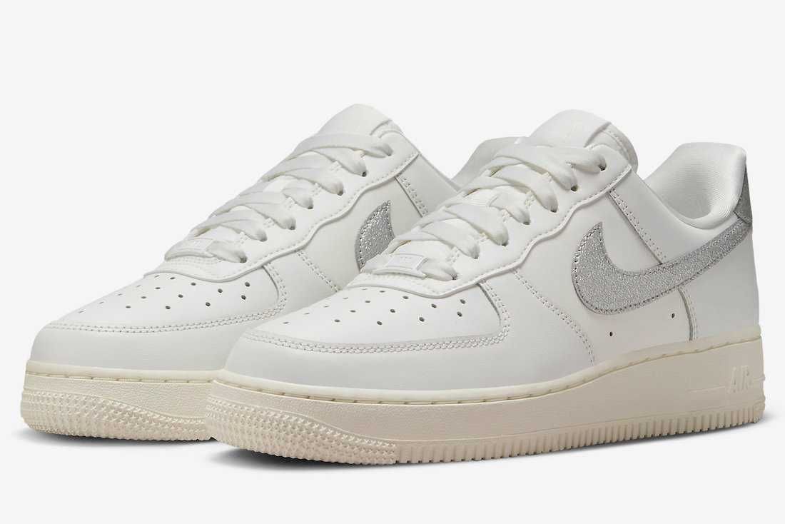 【スニダンで購入可】9/27発売 Nike WMNS Air Force 1 Low "Silver Swoosh" 抽選/定価/販売店舗まとめ