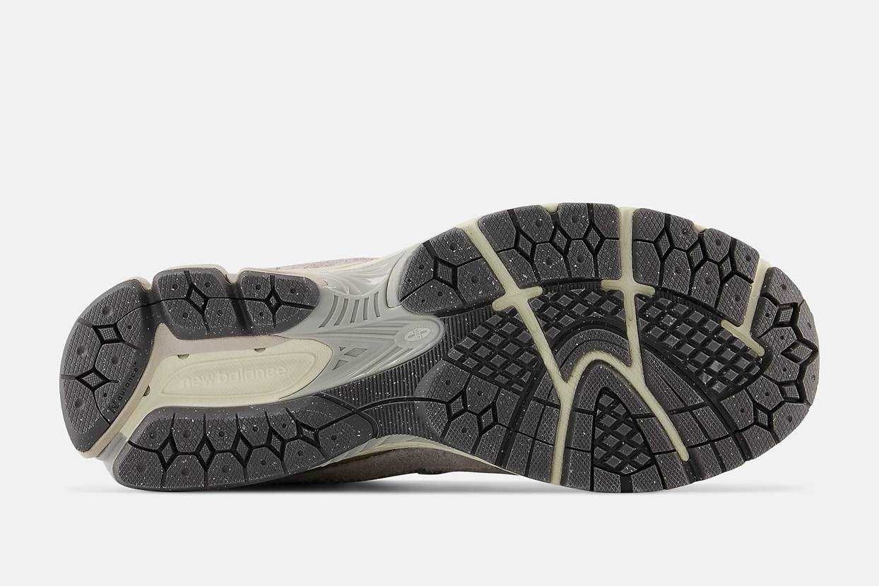 【スニダンで購入可】8/19発売 New Balance 2002R "Rain Cloud" 抽選/定価/販売店舗まとめ 6枚目
