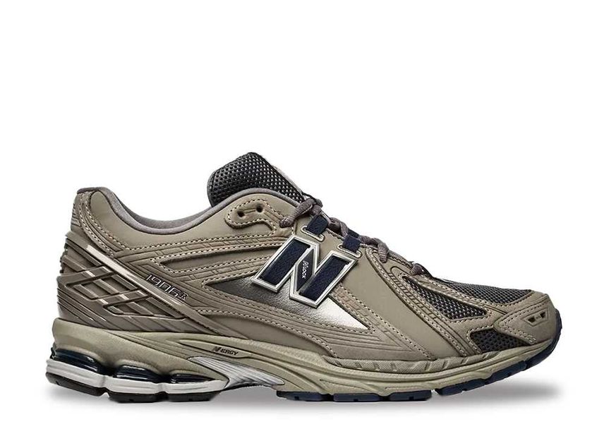 New Balance M1906R グレー　未使用品　26.5cm