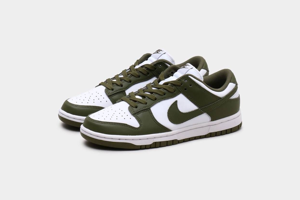 【スニダンで購入可】8/24発売 Nike WMNS Dunk Low "Medium Olive" 抽選/定価/販売店舗まとめ 2枚目