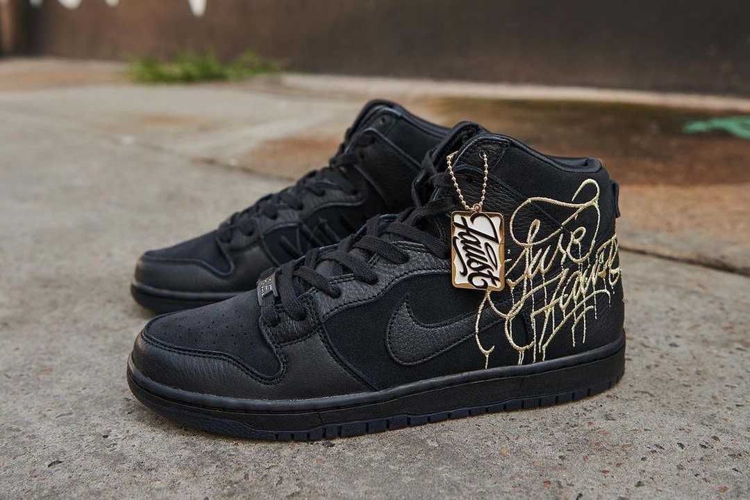 【スニダンで購入可】8/29発売 Faust × Nike SB Dunk High "Black and Metallic Gold" 抽選/定価/販売店舗まとめ