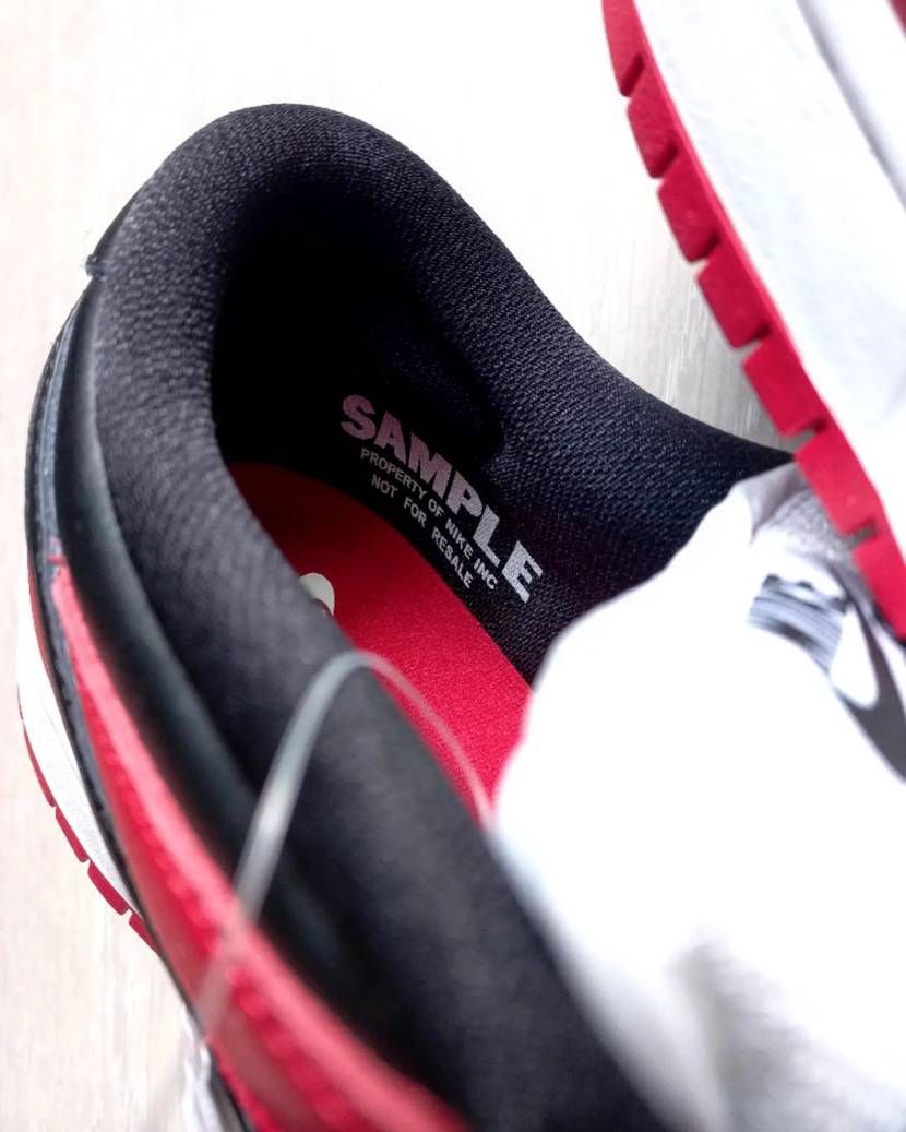 【ニュース】Nike SB Dunk Low Pro "Black Toe" 抽選/定価情報 3枚目