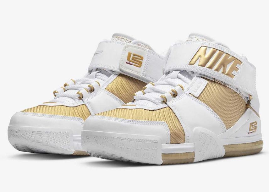 【スニダンで購入可】9/23発売 Nike Zoom Lebron 2 "Metallic Gold and White" 抽選/定価/販売店舗まとめ