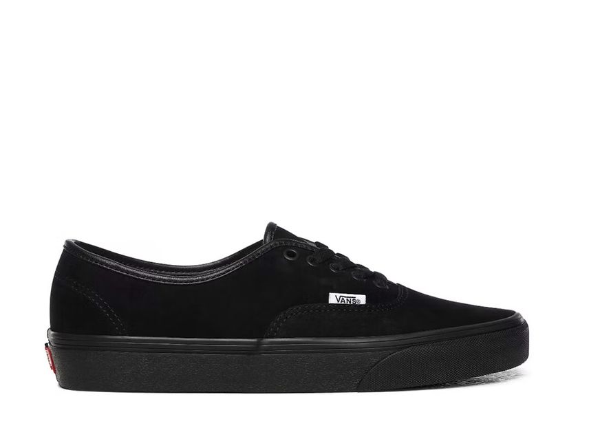 Vans authentic black sales india