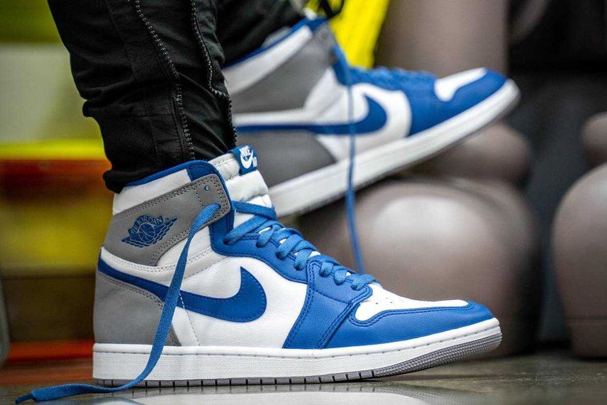 靴 Nike GS Air Jordan 1 OG \