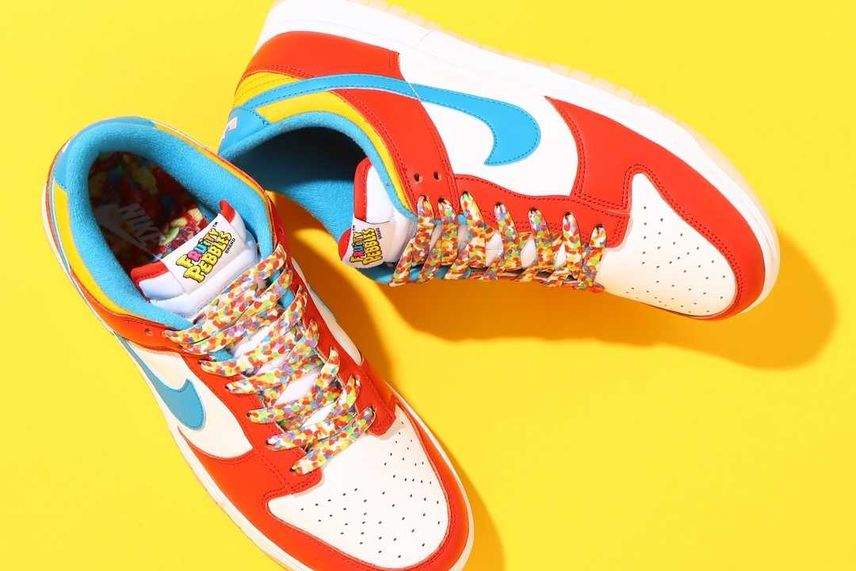 【スニダンで購入可】11/8発売 FRUiTY PEBBLES™ × Nike Dunk Low QS "Habanero Red/Dark Sulfur/Laser Blue" 抽選/定価/販売店舗まとめ
