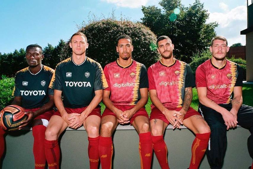 【販売店舗まとめ】11/25発売 Aries AS Roma × New Balance 抽選/定価情報