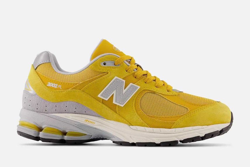 【最新リーク】New Balance 2002R "Egg Yolk" 抽選/定価情報