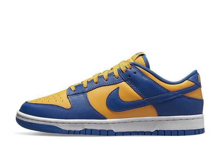 bob　値下げ！NIKEスニーカー　限定モデル！ナイキ　ダンク ダンクロー Nike Dunk Low Retro LTD 