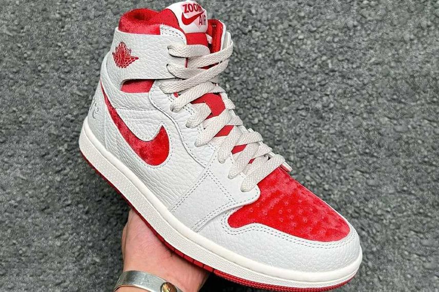 Nike Women's Air Jordan 1 High Zoom CMFT 2 Nike Women's Air Jordan 1 High Zoom CMFT 2