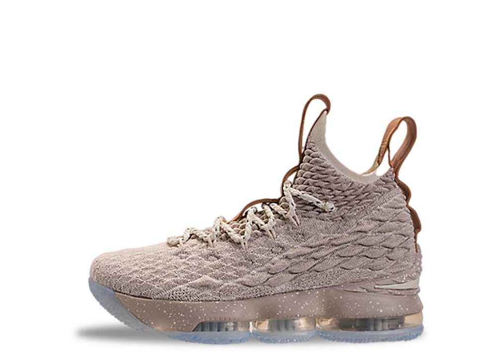 Nike GS LeBron 15 