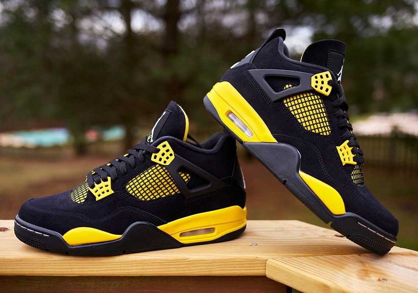 Nike GS Air Jordan 4 Retro 