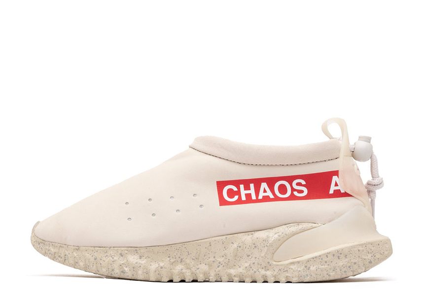 UNDERCOVER × Nike Moc Flow