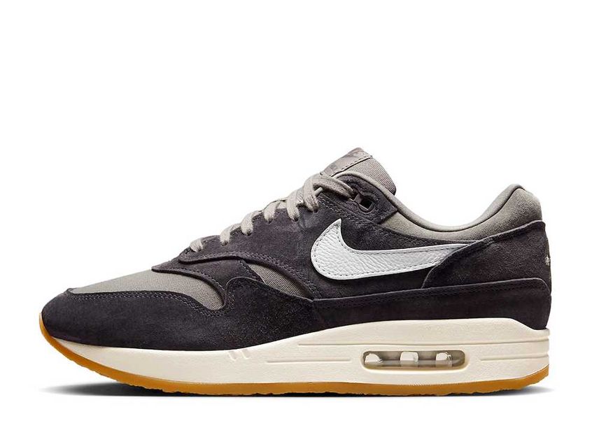 売れ筋介護用品も! Nike Air Max 1 Crepe