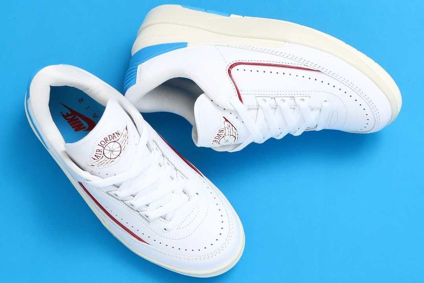 Nike WMNS Air Jordan 2 Low