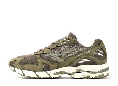 Maharishi × Mizuno Wave Rider 10